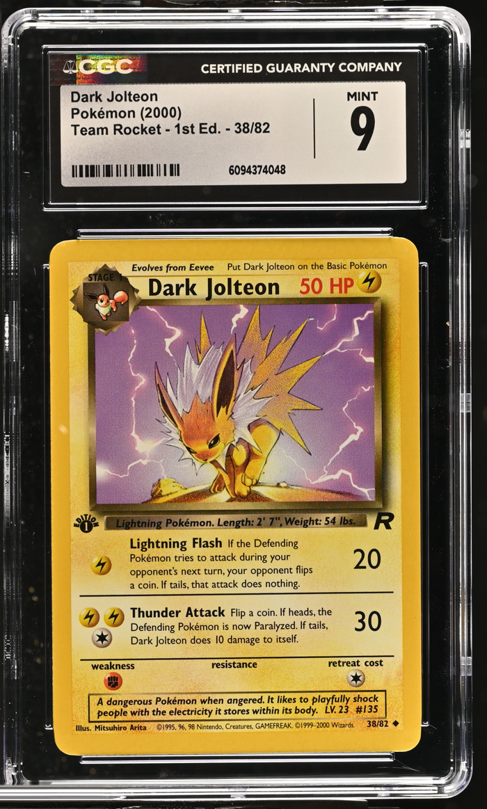 Dark Jolteon 1st Edition 2000 Pokemon Team Rocket #38/82 – front